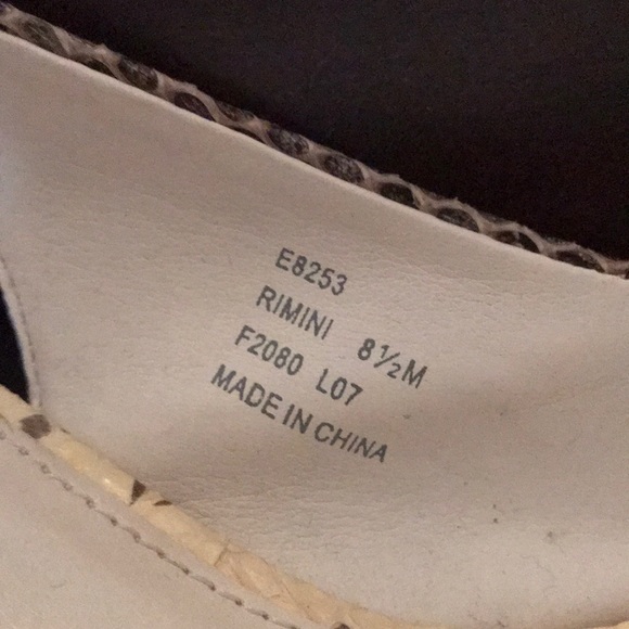 Calvin Klein snakeskin Slingback 4in heel sz8.5 - Picture 4 of 5